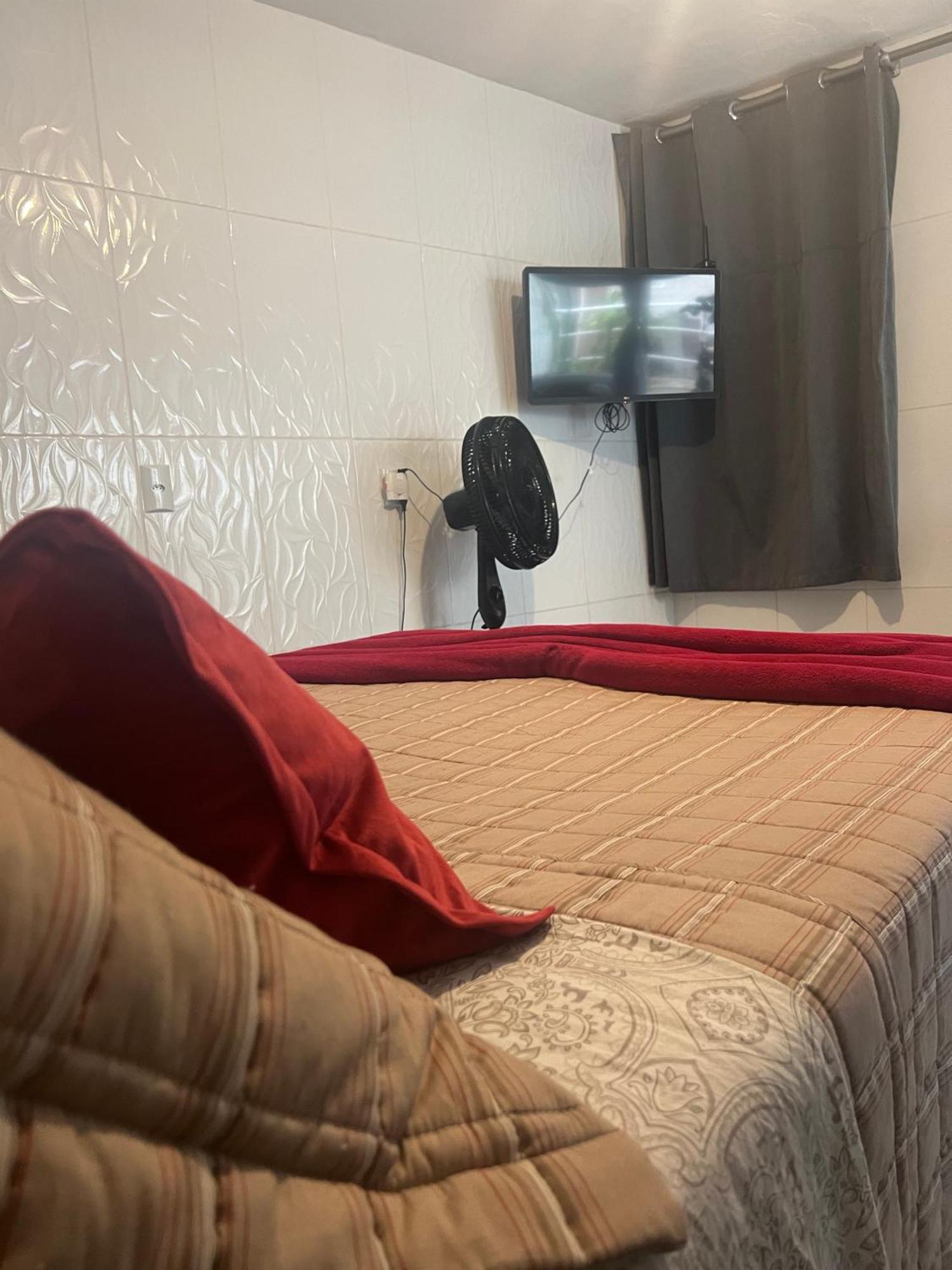 סאו ז'וזה Hospedagem Confortavel E Pratica Para Viajantes E Ferias - Proxima A Br-101 מראה חיצוני תמונה