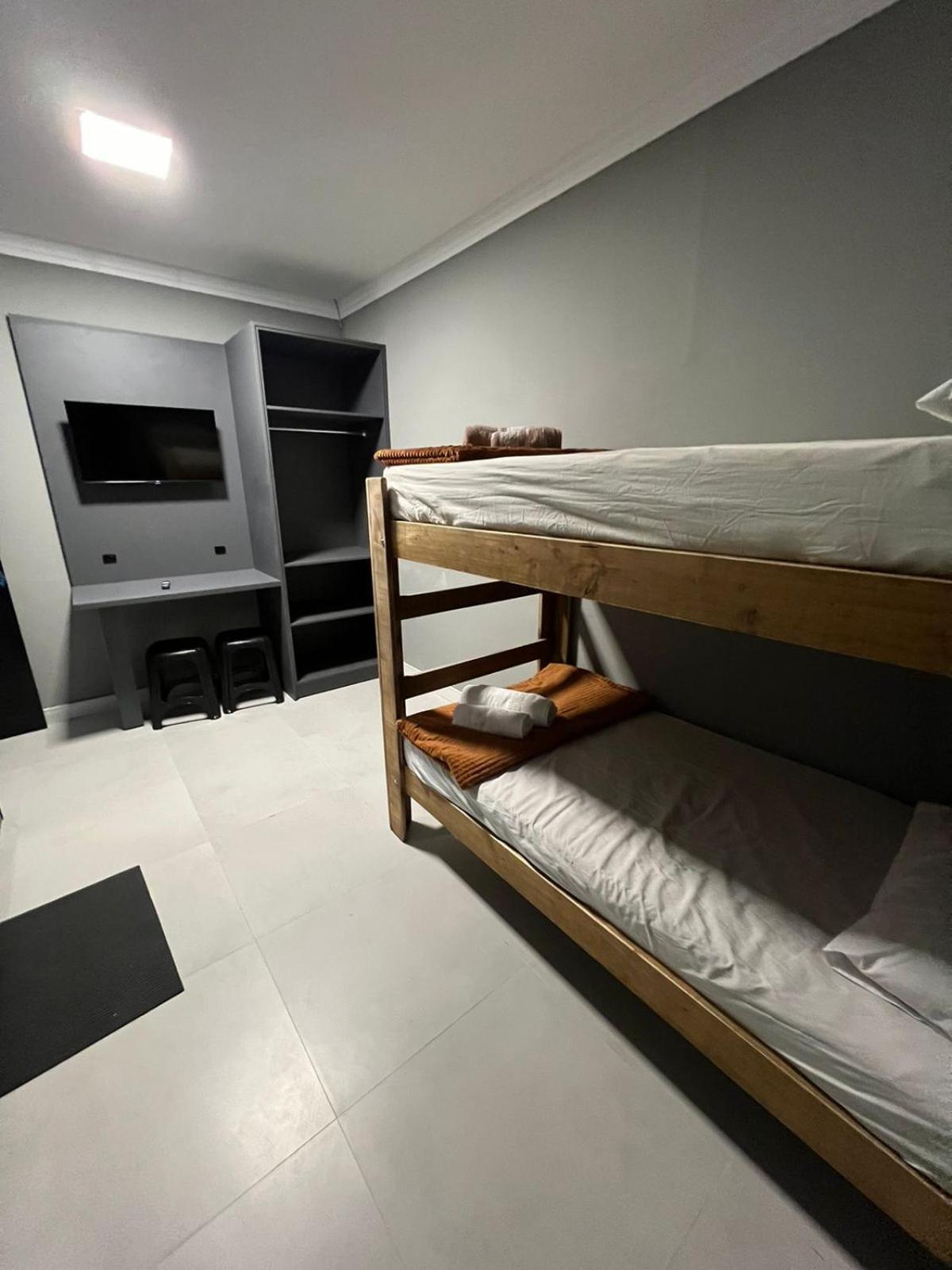 סאו ז'וזה Hospedagem Confortavel E Pratica Para Viajantes E Ferias - Proxima A Br-101 מראה חיצוני תמונה